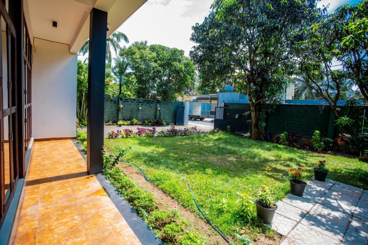 Anthuan Residence Negombo Extérieur photo