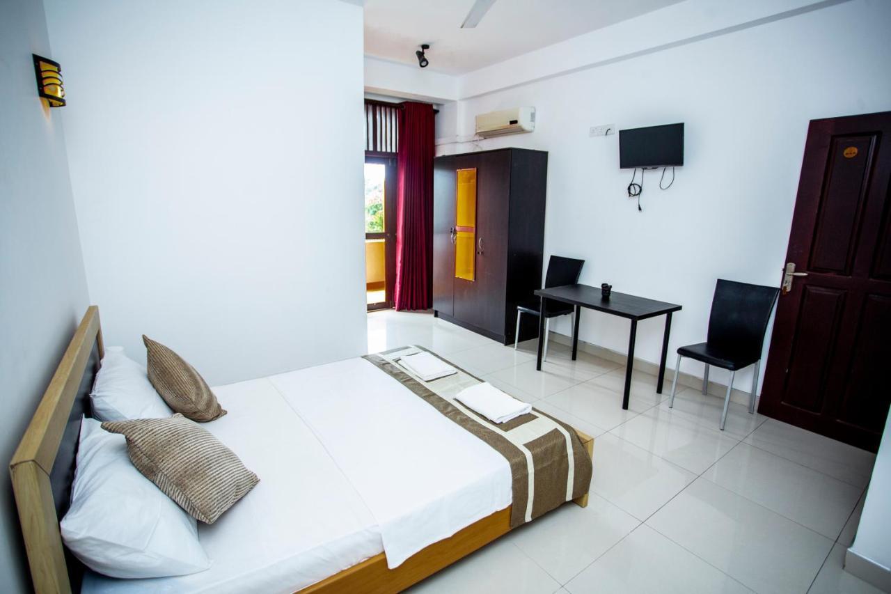 Anthuan Residence Negombo Extérieur photo